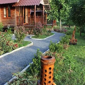 2* Station touristique Lanta Happy Hill